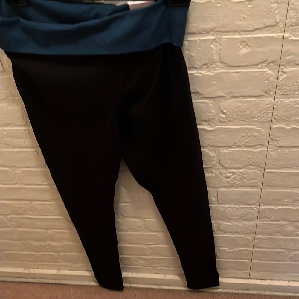 Victoria Secret Foldover Black and Blue Leggings Mid Rise  Size S